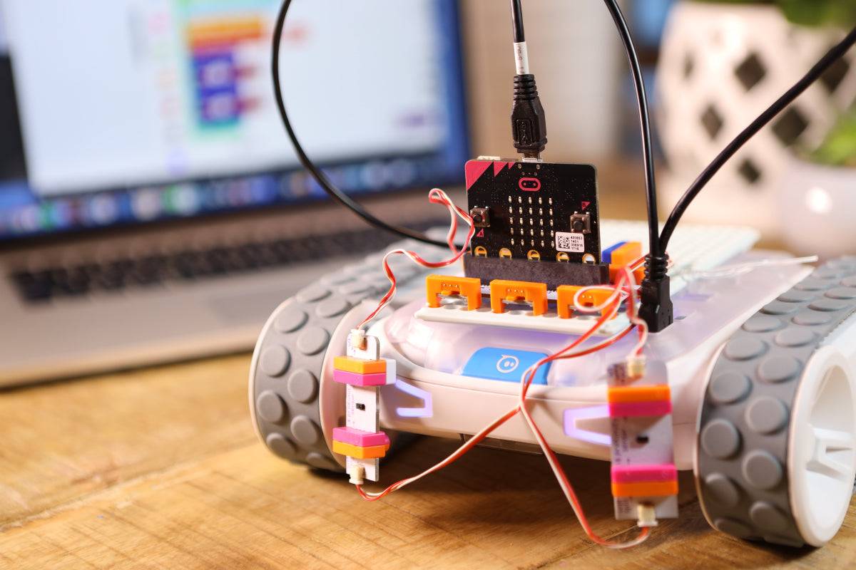 Savladajte programiranje uz Micro:bit robote!