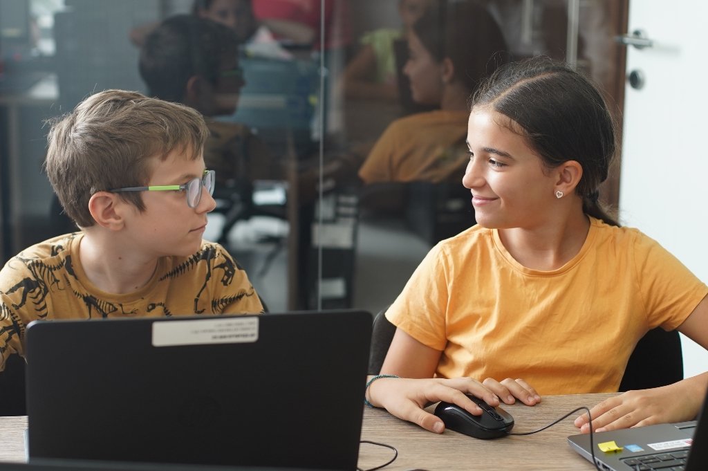 Kada upisati dijete u školu programiranja?